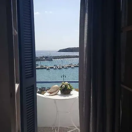 O Xsenonas Tis Elenis 홈스테이 바트시